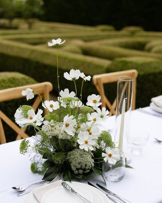 Airy Garden Table Centrepiece